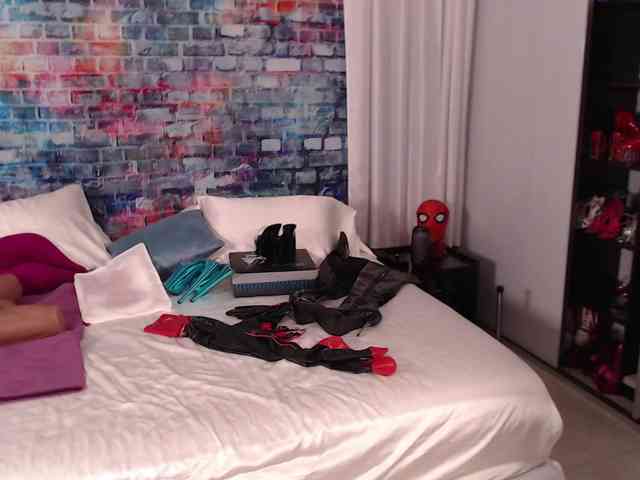 FeliciaHardon1 webcam