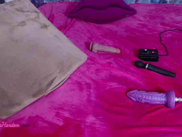FeliciaHardon1 webcam