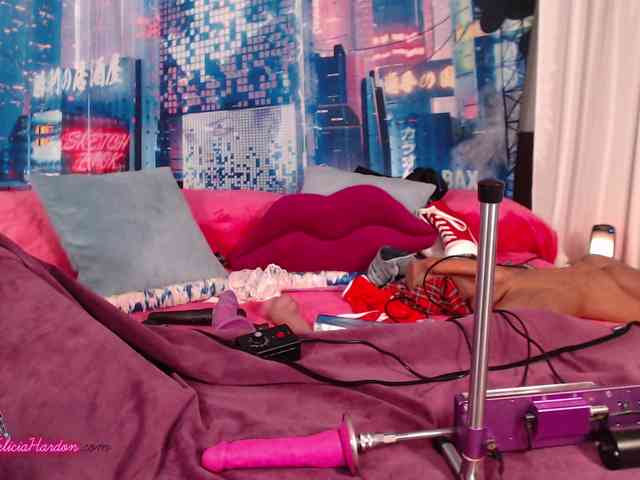 FeliciaHardon1 webcam