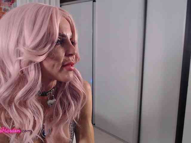 FeliciaHardon1 webcam