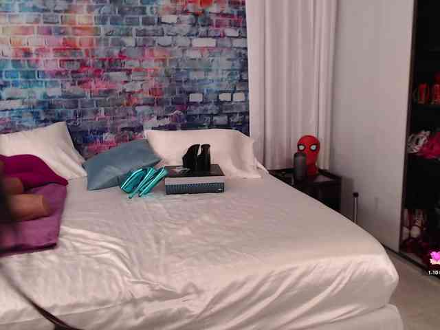 FeliciaHardon1 webcam