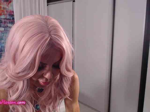 FeliciaHardon1 webcam