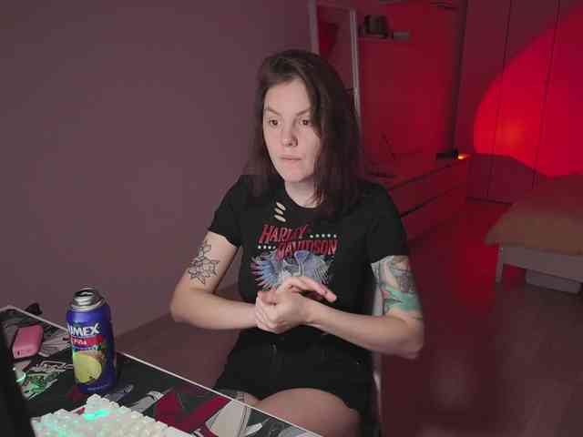 BettyBoobass webcam