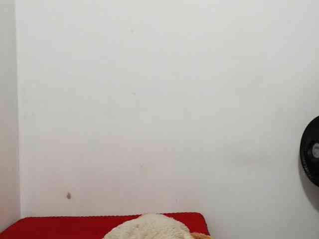 ariellth webcam