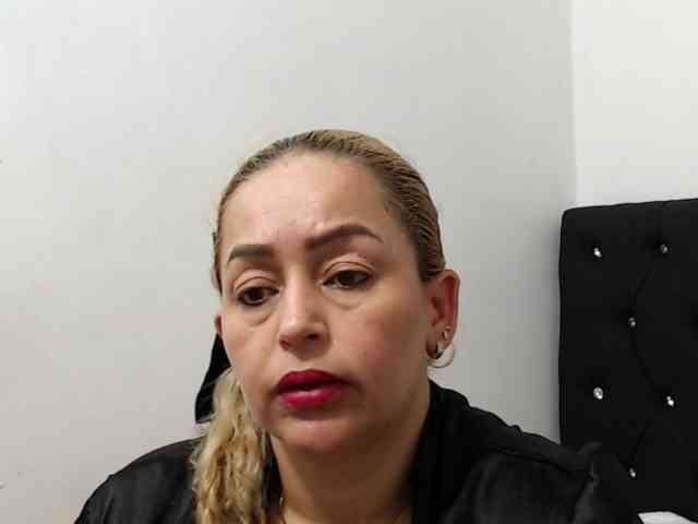 ariellth webcam