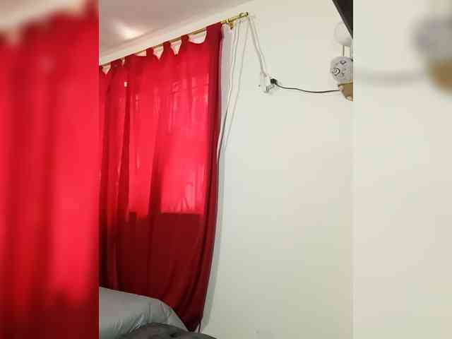 ariellth webcam