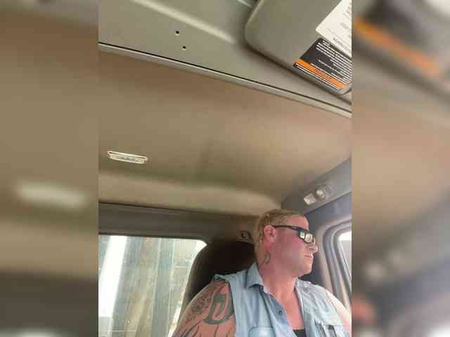 BigJoeKC Live Webcam on BongaCams