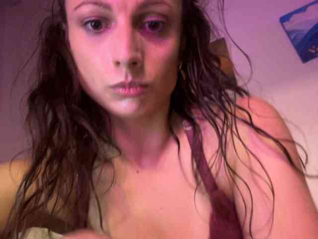 RoxyLover webcam