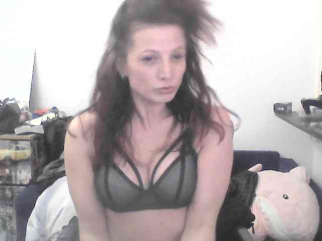 RoxyLover webcam