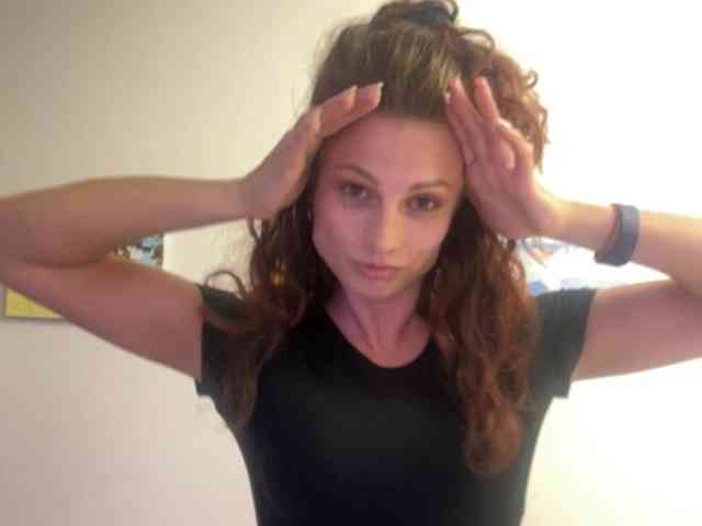 RoxyLover webcam