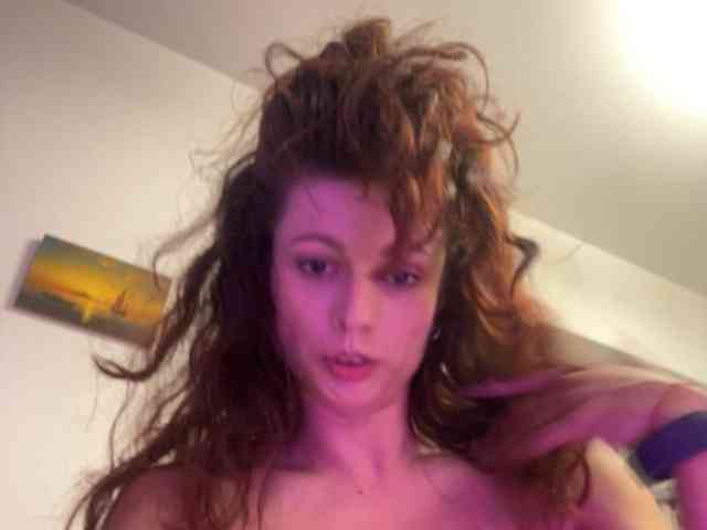 RoxyLover webcam