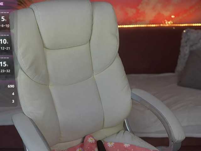 JennyLuv live cam on BongaCams