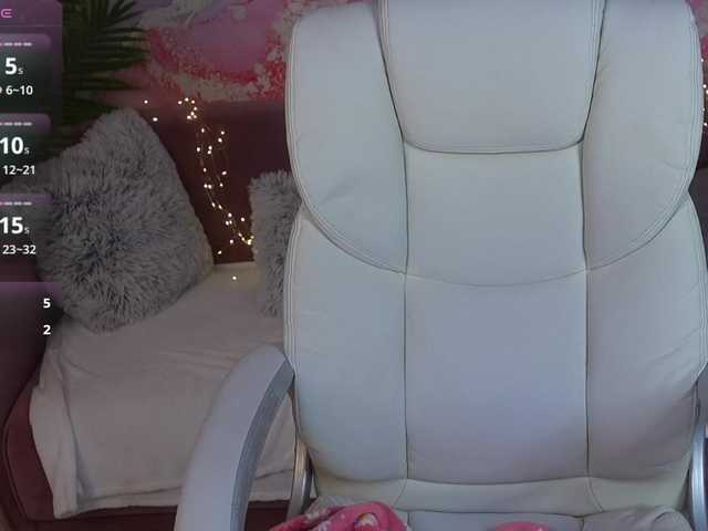JennyLuv live cam on BongaCams