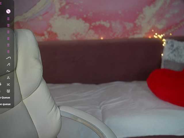 JennyLuv live cam on BongaCams
