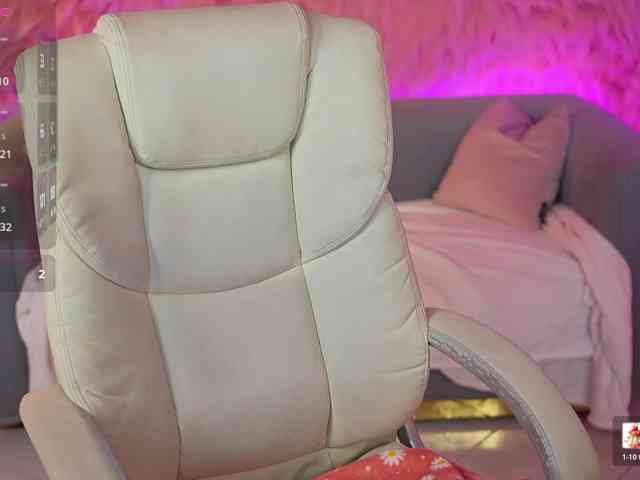 JennyLuv JennyLuv