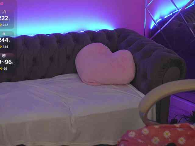 JennyLuv JennyLuv