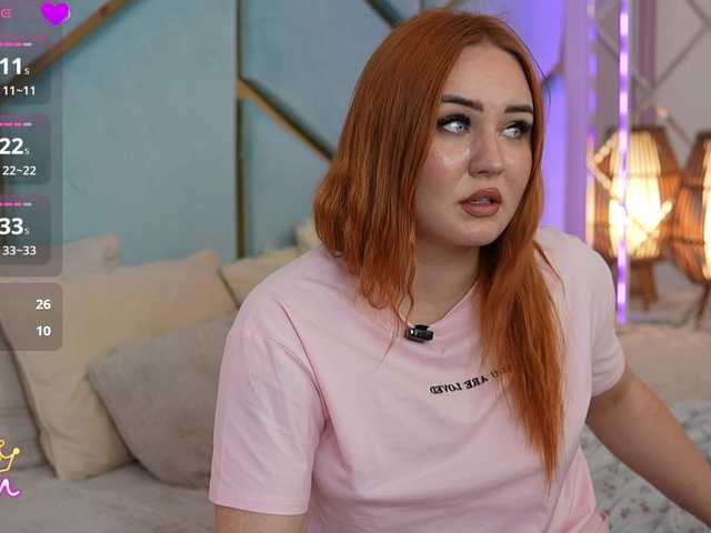 LovelyyBell live cam on BongaCams