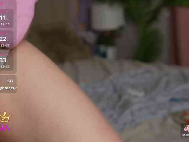 LovelyyBell webcam