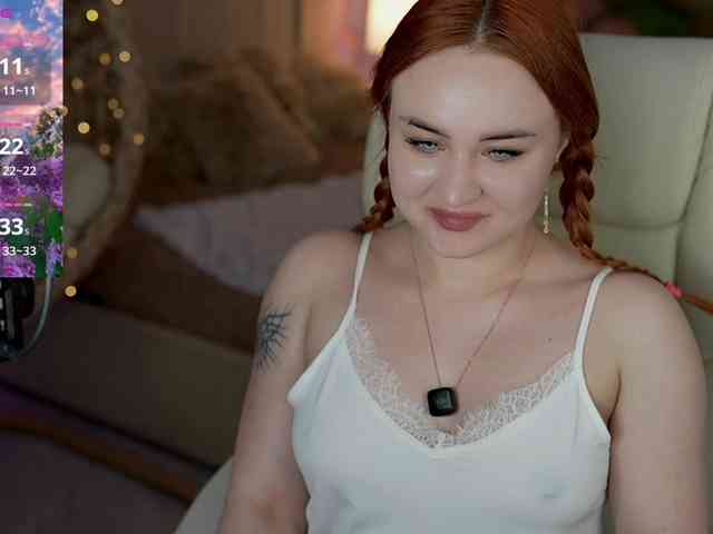 LovelyyBell webcam