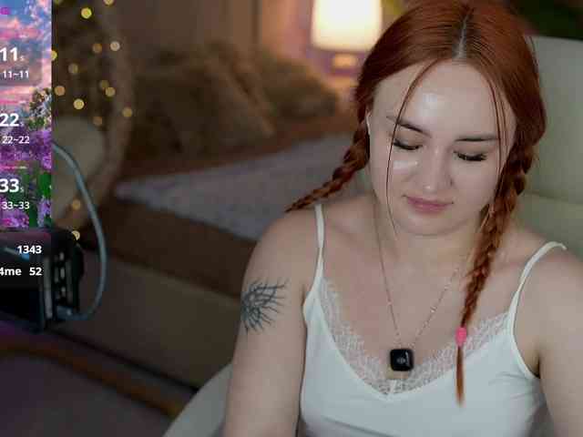LovelyyBell webcam