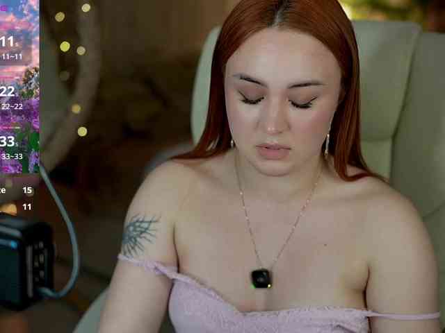 LovelyyBell webcam