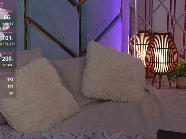 LovelyyBell webcam