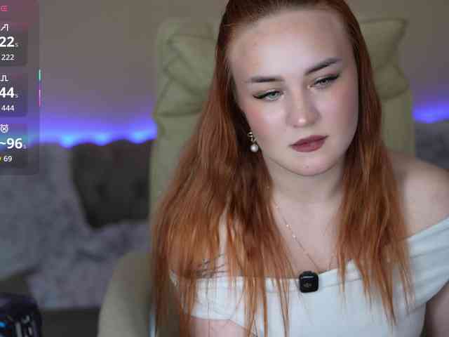 LovelyyBell webcam