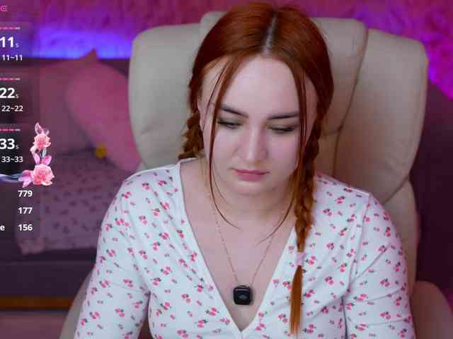 LovelyyBell webcam