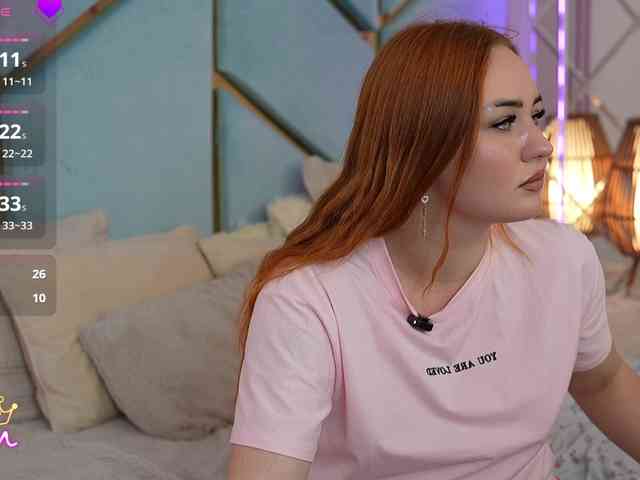 LovelyyBell webcam