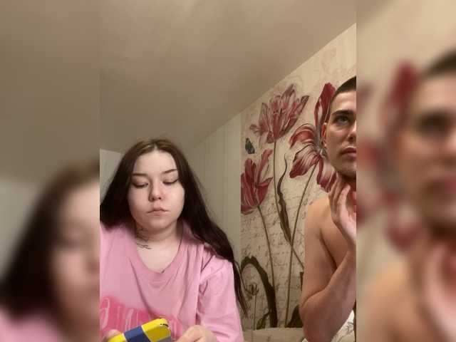 TUYA2 live cam on BongaCams