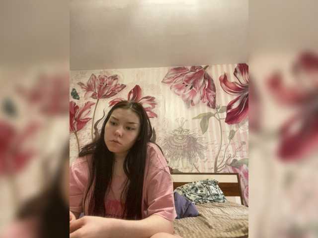TUYA2 live cam on BongaCams