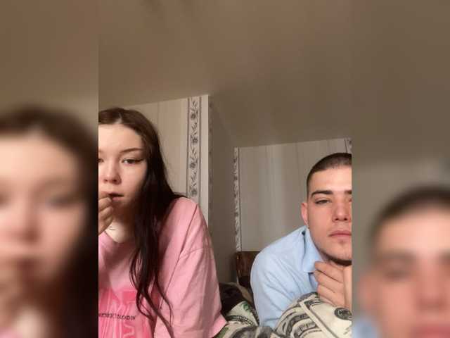 TUYA2 live cam on BongaCams