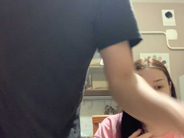 le modèle Sex_casino est en webcam porno dans un show sur le site bongacams, il possède les tags suivants: White/Caucasian,Brunette,Shaved