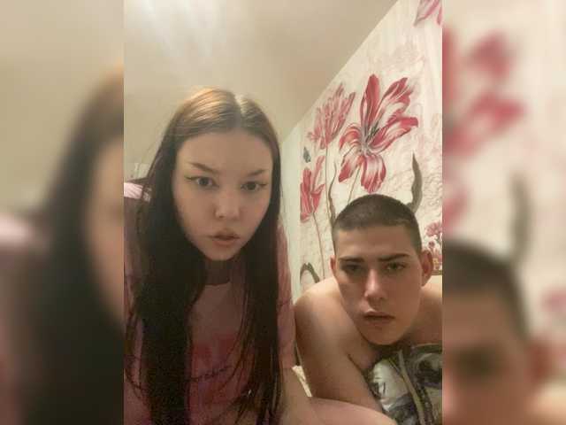 TUYA2 live cam on BongaCams
