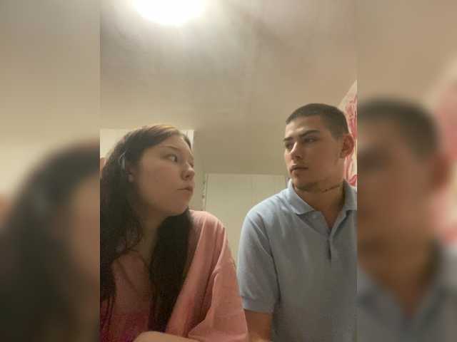 TUYA2 live cam on BongaCams
