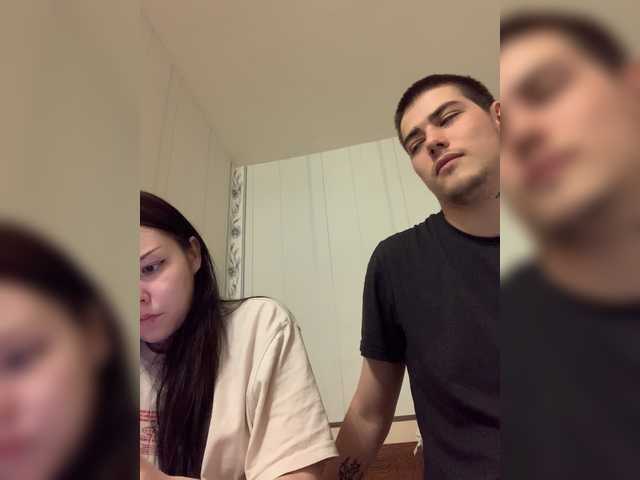 TUYA2's BongaCams show and profile