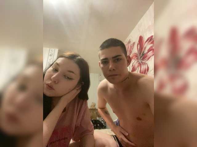 TUYA2 live cam on BongaCams
