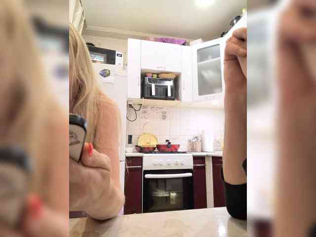 LiaLucos Sex Cam Show