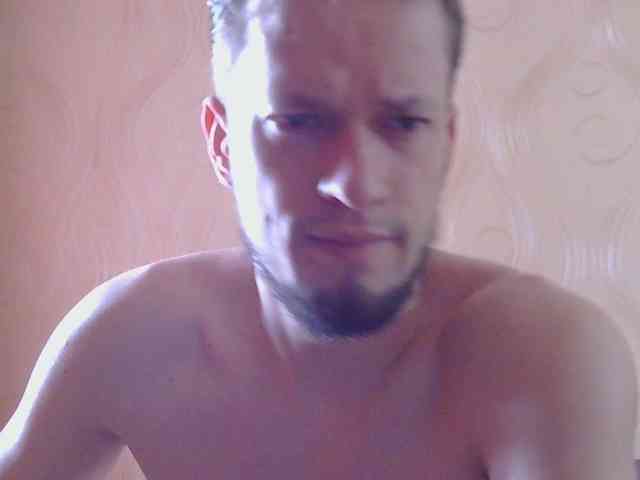 Crosbi666 Sex Cam Show