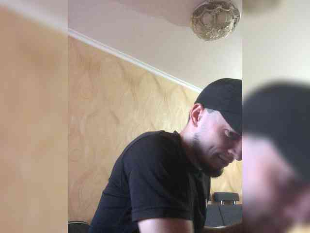 Crosbi666 Sex Cam Show