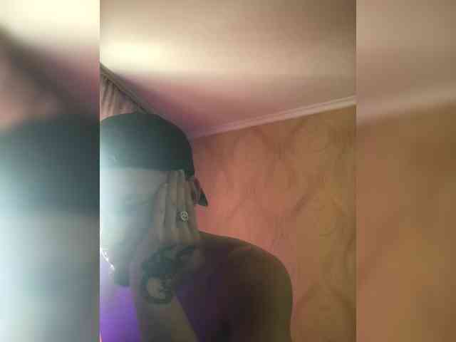 Crosbi666 Sex Cam Show