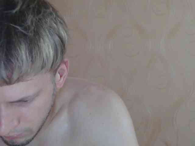 Crosbi666 Live Webcam on BongaCams