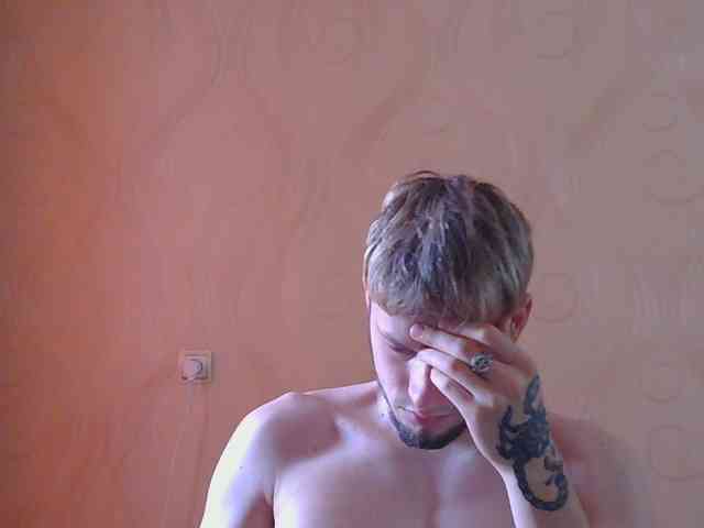 Crosbi666 Sex Cam Show