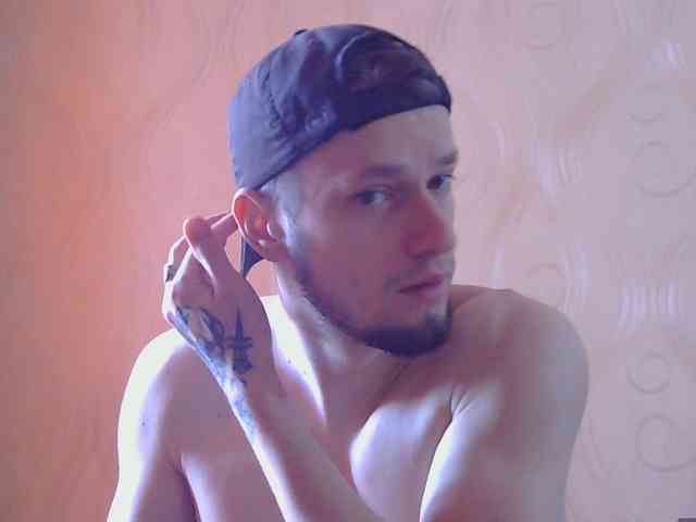 Crosbi666 Sex Cam Show