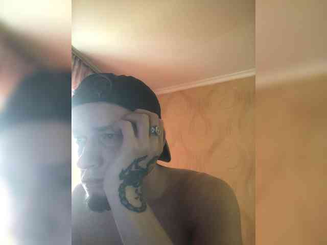 Crosbi666 Sex Cam Show