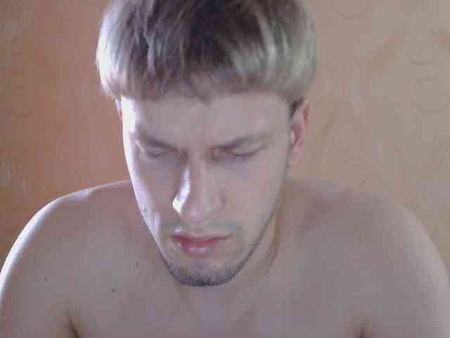 Crosbi666 Live Webcam on BongaCams