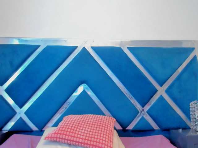 LucineArias live cam on BongaCams