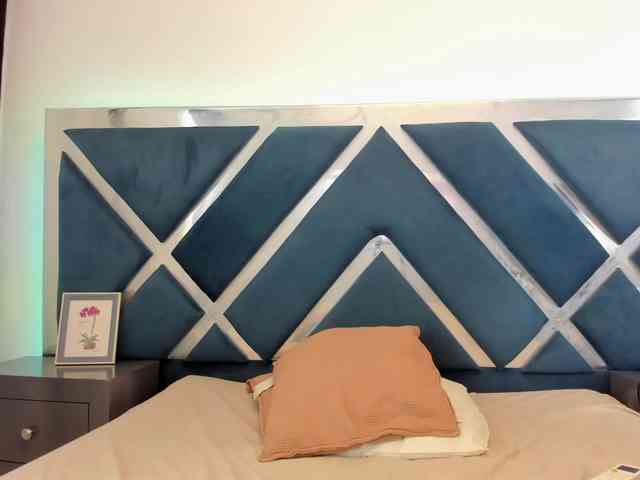 LucineArias webcam