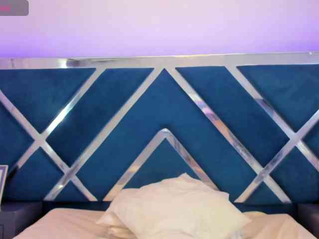 LucineArias webcam