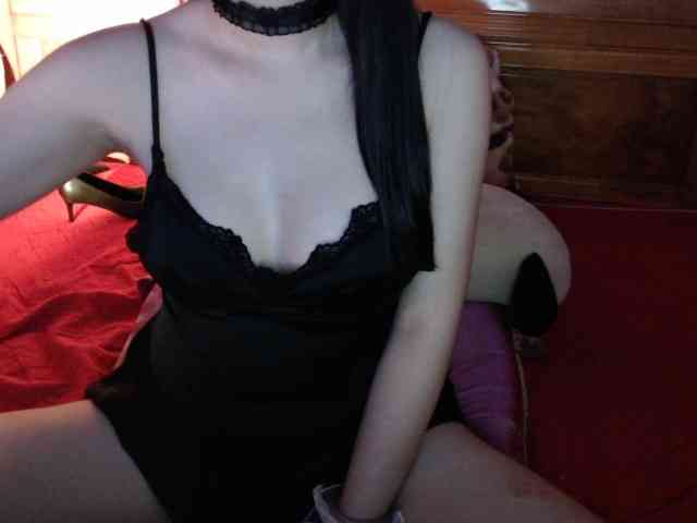 AsiaHot95 webcam
